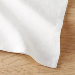 Bolt White Linen Napkin Set Of 4 -Furniture Sale BoltLinenNapknWht20x20inS4ROF16