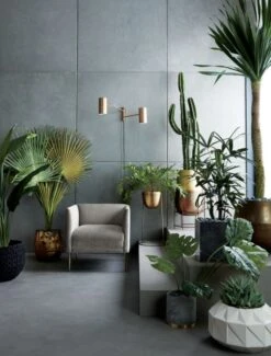 Liquid Hammered Brass Storage Basket Large -Furniture Sale MaraisShadowGreyVelvetArmchairJN19