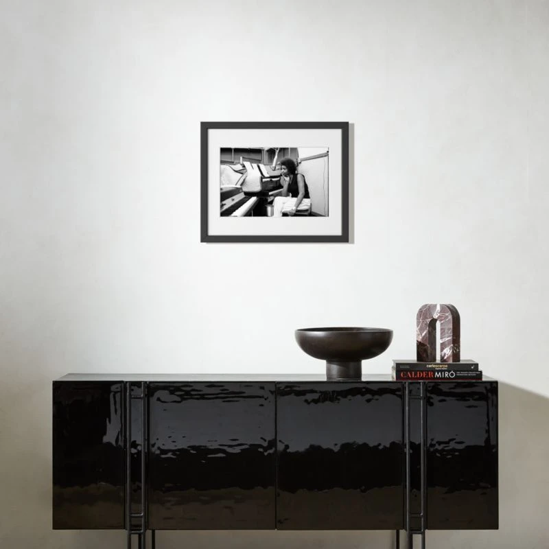 'Aretha At The Piano' Photographic Print In Black Frame 21.5"x17.5" 5 'Aretha At The Piano' Photographic Print In Black Frame 21.5"x17.5" - Image 3