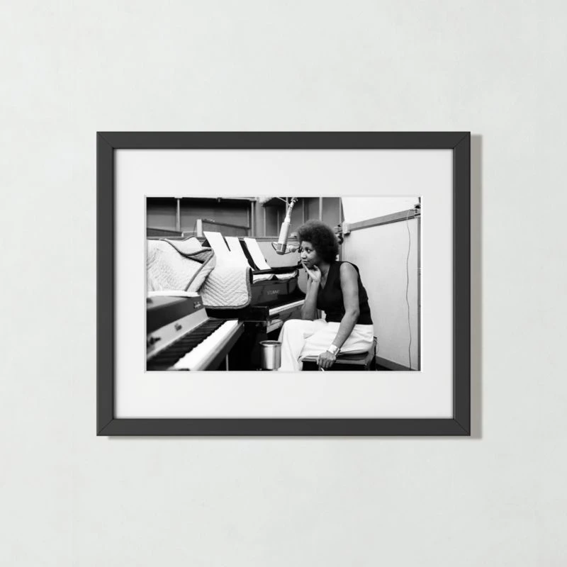 'Aretha At The Piano' Photographic Print In Black Frame 21.5"x17.5" 3 'Aretha At The Piano' Photographic Print In Black Frame 21.5"x17.5"