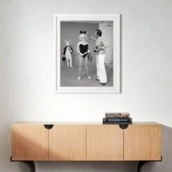 'Dolly Parton Playboy Shoot' Photographic Print In Black Frame 21.5"x17.5" 9 'Dolly Parton Playboy Shoot' Photographic Print In Black Frame 21.5"x17.5" -Furniture Sale SEDollyPartonWt33x39p5SS22 3D